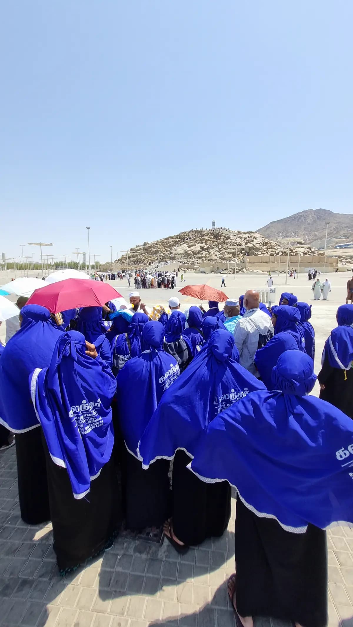 Kalanthar Haj Travels pilgrims during their pilgrimage experience